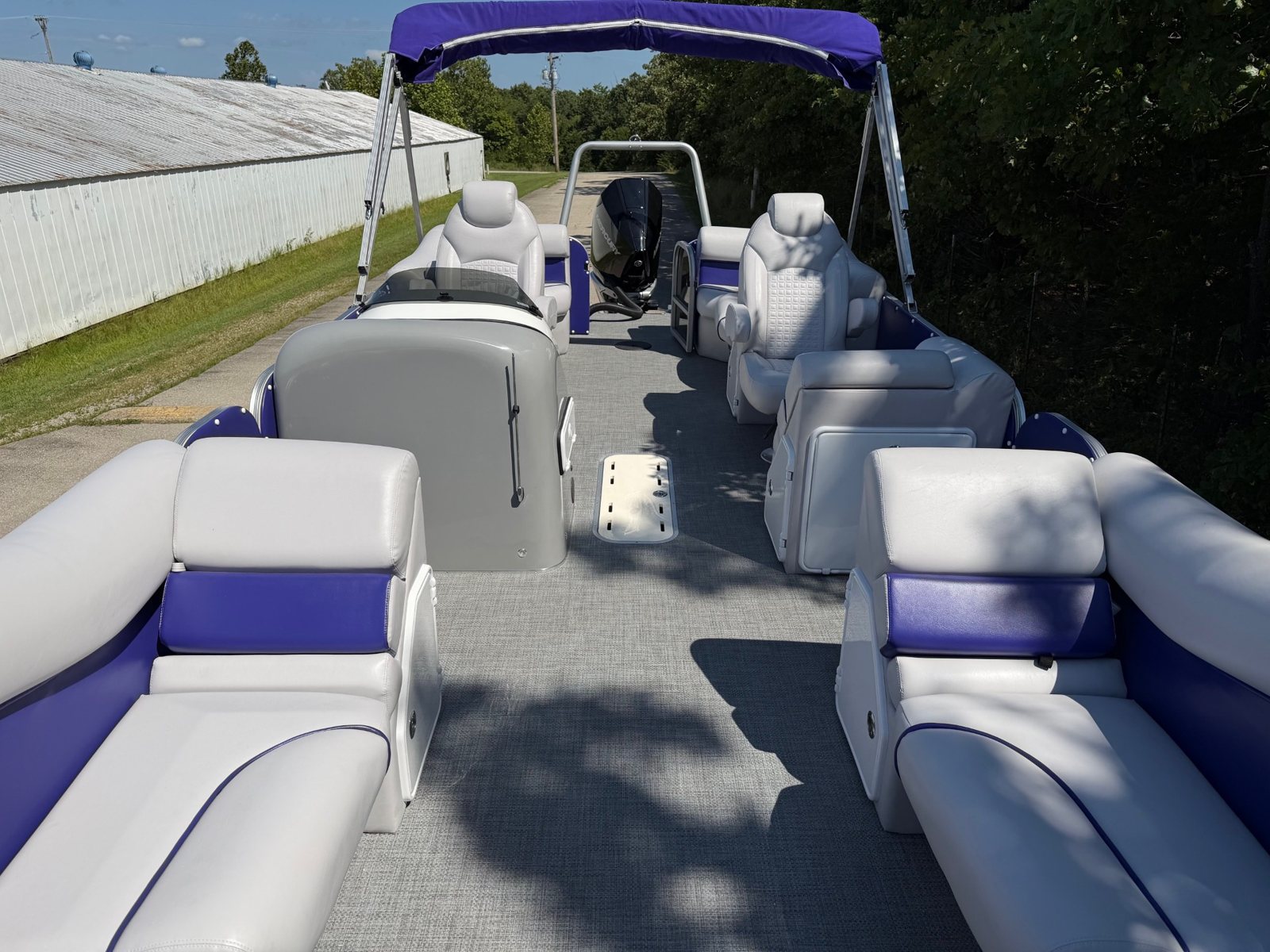 2027 PlayCraft 2500 Infinity – Purple & Charcoal – purple interior 08
