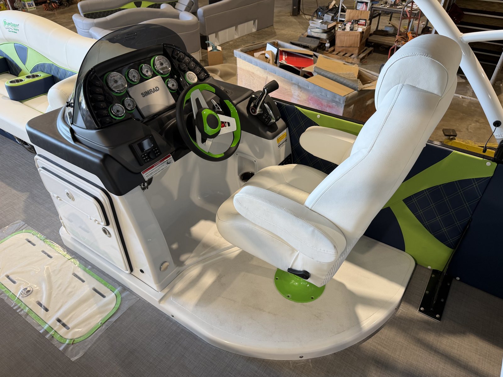 2027 PlayCraft 2700 Xtreme – Navy & Lime – seahawks interior 10