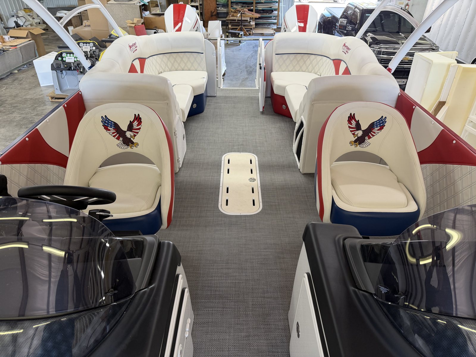 2027 PlayCraft 2900 Xscape Twin – 250th America Edition – usa interior 16