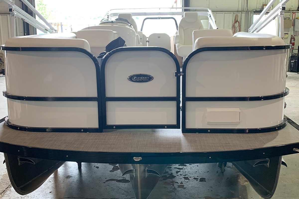 Infinity 2500 Front Gate