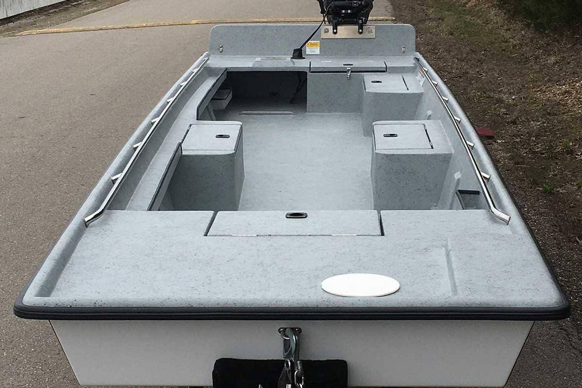 River-Skiff-2149-Front-Layout