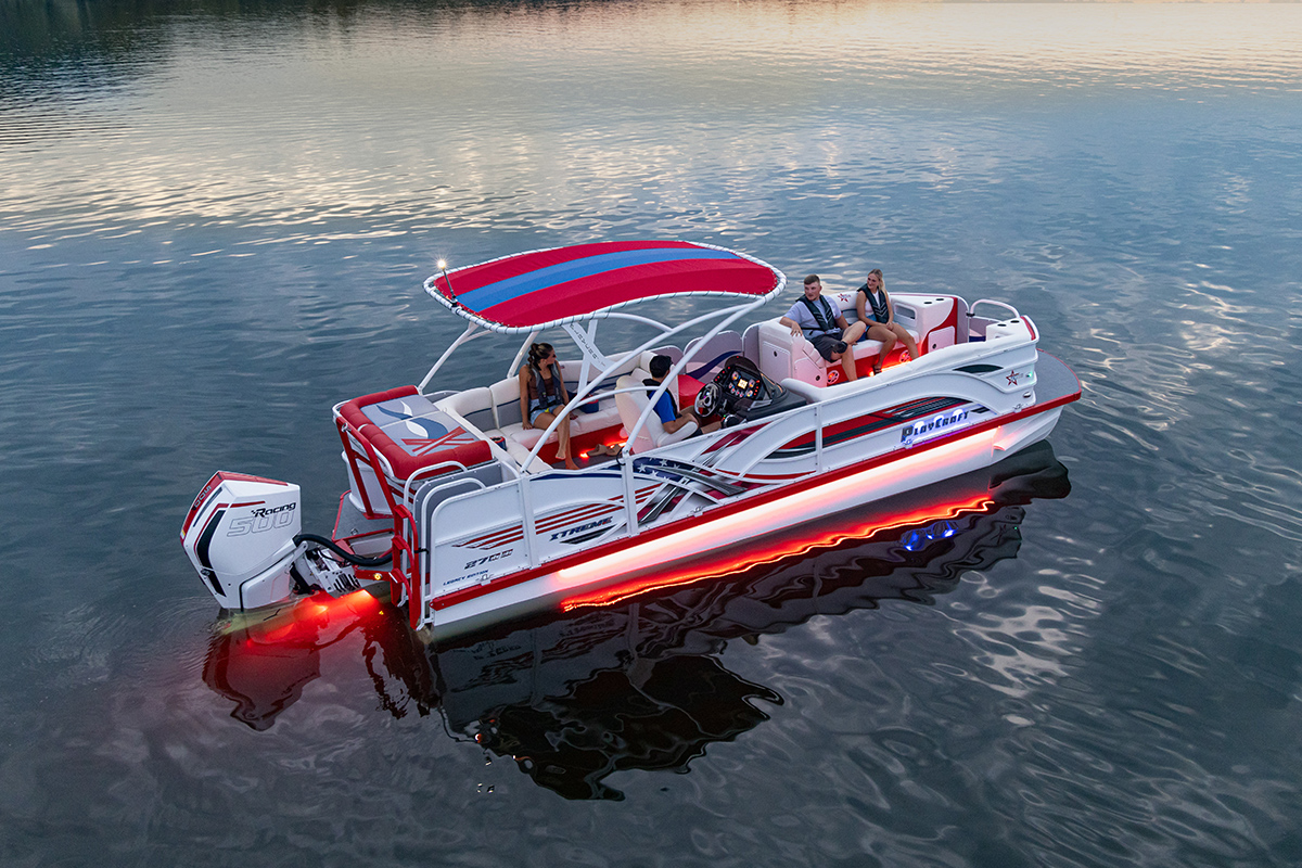 2700 Floating